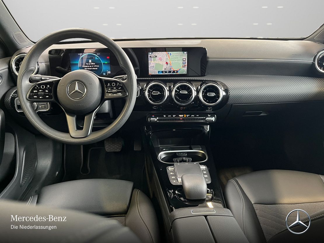 Mercedes-Benz A 180 A 180 d