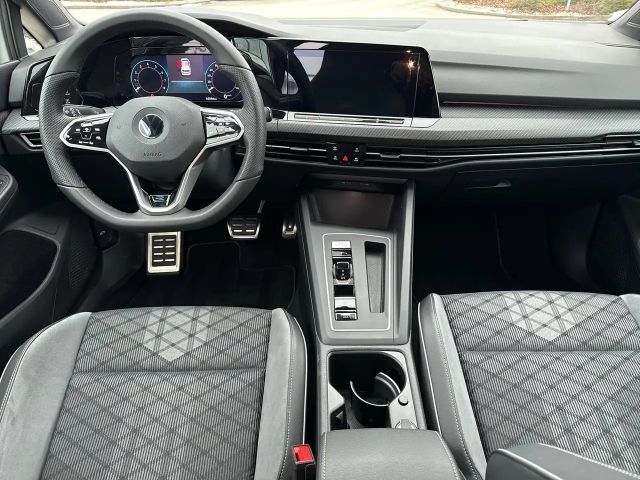 Volkswagen Golf DSG R-Line