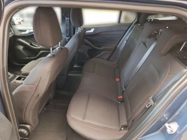 Ford Focus ST Line Wagon