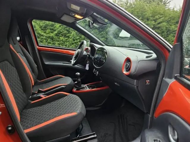 Toyota Aygo X Team D