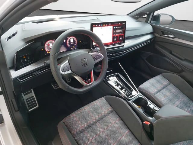 Volkswagen Golf 2.0 TSI DSG GTI