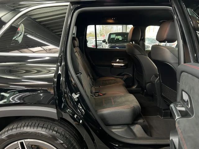 Mercedes-Benz GLB 200 AMG Line GLB 200 d