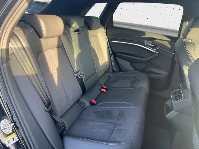 Audi Q8 e-tron 50 Quattro S-Line