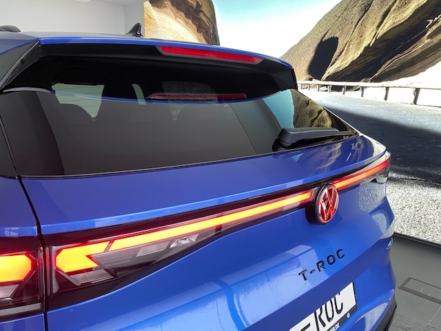 Volkswagen T-Roc 1.5 eTSI DSG R-Line