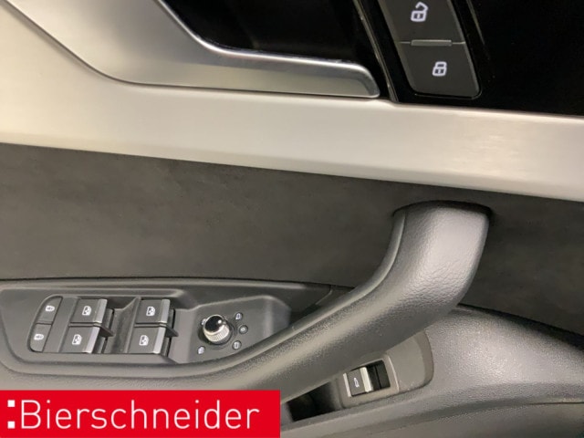 Audi A4 40 TFSI Avant S-Line S-Tronic