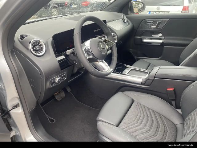 Mercedes-Benz GLA 200 Progressive