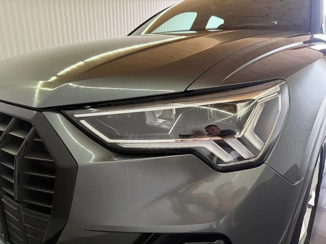 Audi Q3 35 TDI S-Line S-Tronic