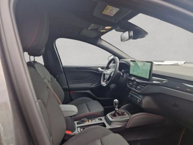 Ford Focus EcoBoost ST Line Wagon