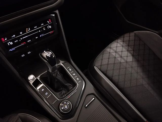 Volkswagen Tiguan 4Motion DSG R-Line
