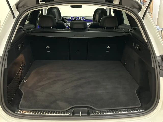 Mercedes-Benz GLC 300 4MATIC AMG Line