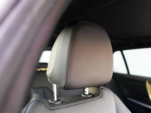 BMW 330 330d M-Sport Touring xDrive