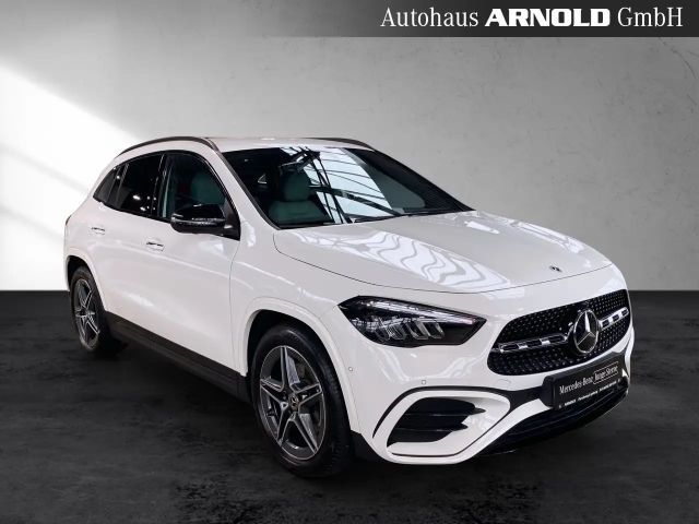 Mercedes-Benz GLA 220 4MATIC AMG Line