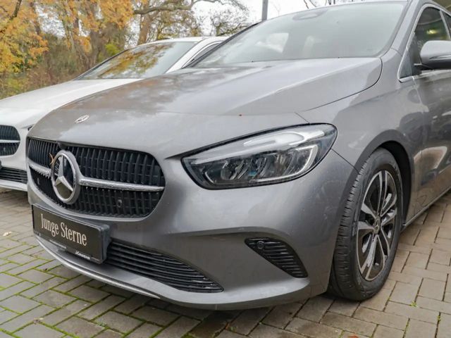 Mercedes-Benz B 180 Progressive