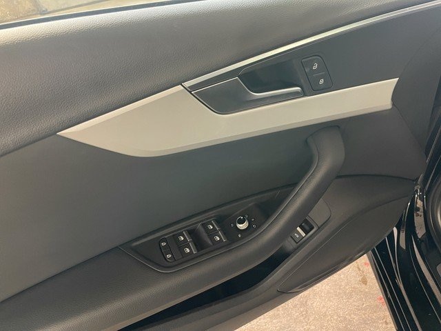 Audi A4 35 TDI Avant S-Tronic