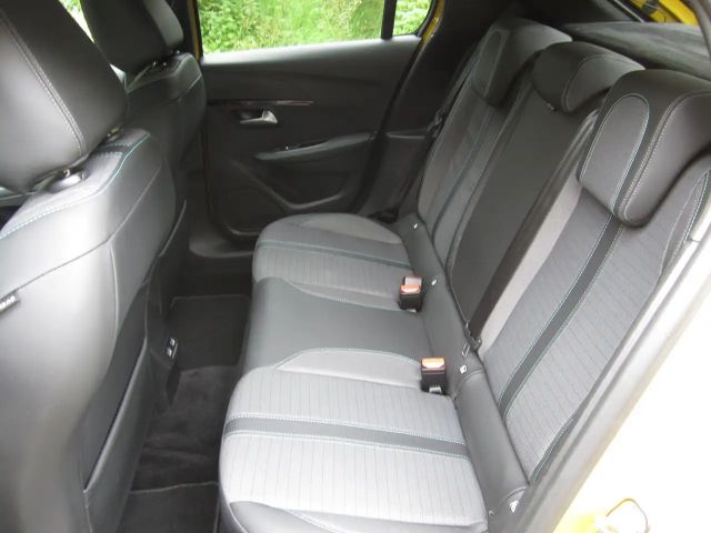 Peugeot E-208 Allure Pack