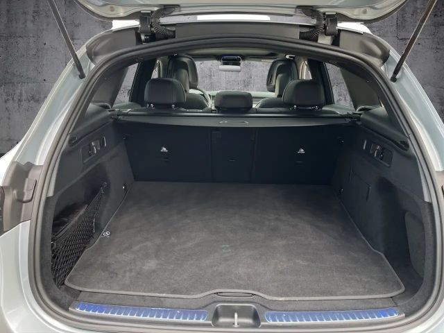 Mercedes-Benz GLC 200 4MATIC AMG Line