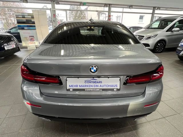 BMW 520 520d Business Line Sedan xDrive