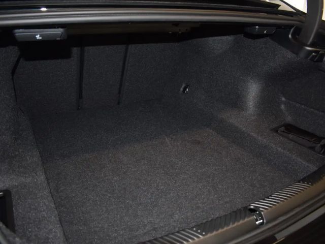 BMW 520 520d M-Sport Sedan