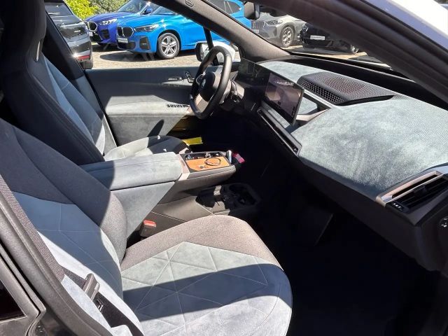 BMW iX xDrive40