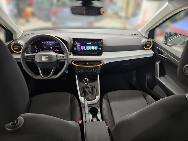 Seat Arona 1,0 TSI LED PDC SHZ ALU FULL LINK