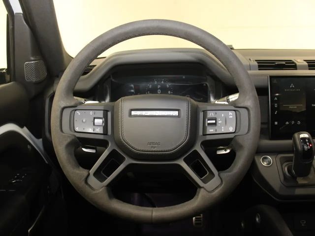 Land Rover Defender 90 Black Pack