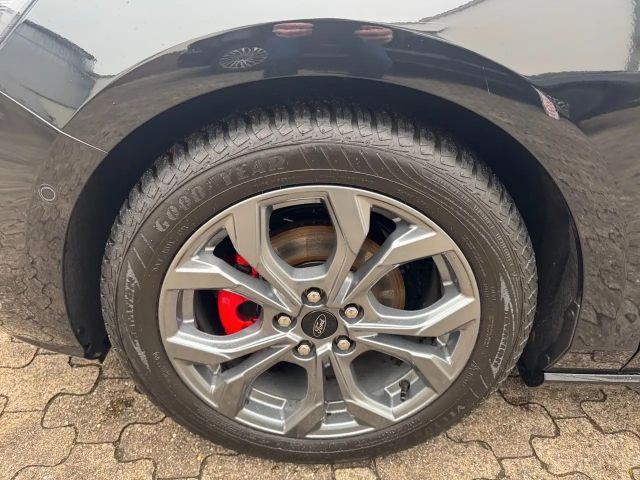 Ford Focus ST Line Wagon