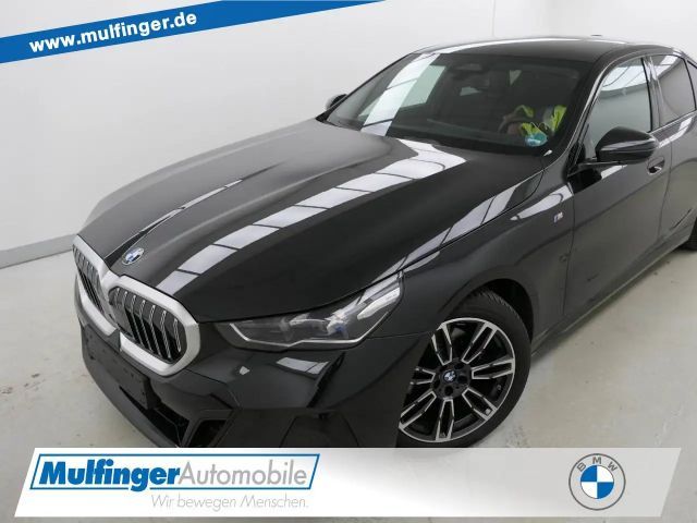 BMW 520 520d M-Sport Sedan xDrive