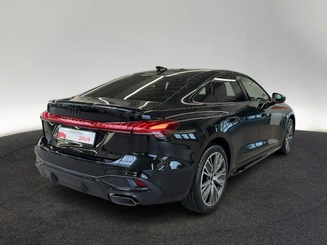 Audi A5 2.0 TFSI S-Line