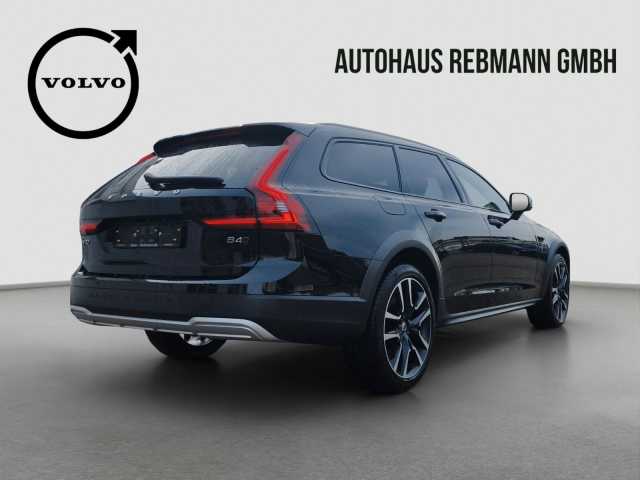 Volvo V90 Cross Country AWD Plus