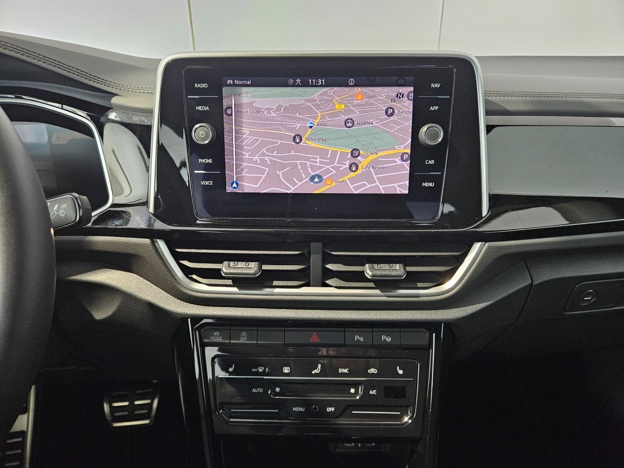 Volkswagen T-Roc 1.5 TSI Cabriolet DSG R-Line