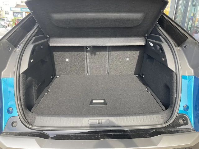 Peugeot E-3008 73Kwh