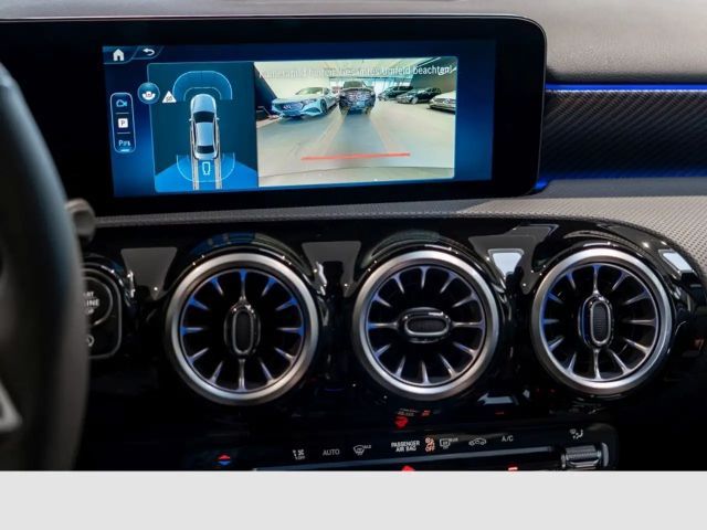 Mercedes-Benz A 200 Limousine ACC AUT DynLicht Fernlichtass.