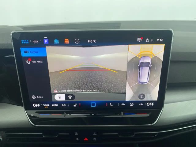 Volkswagen Golf Business DSG Variant