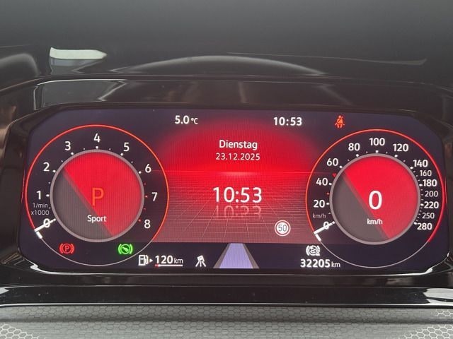 Volkswagen Golf 2.0 TSI DSG GTI