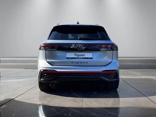 Volkswagen Tiguan R-Line eHybrid