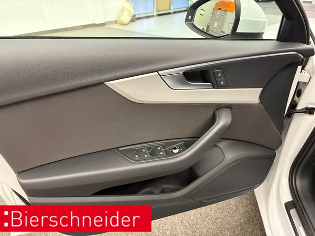 Audi A4 35 TFSI Avant S-Tronic