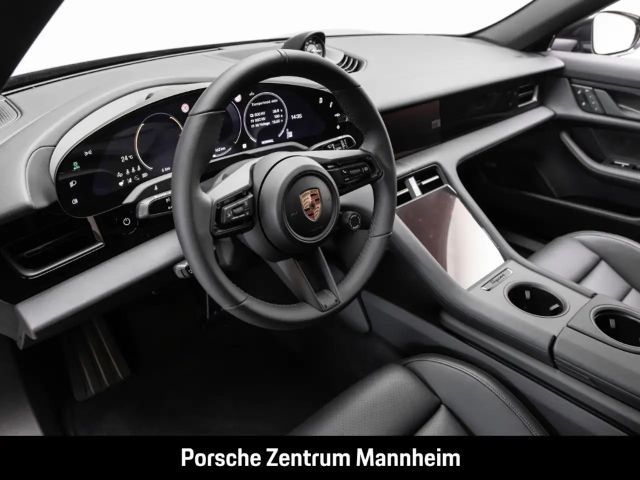 Porsche Taycan 4