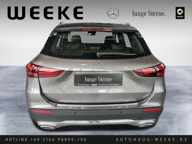 Mercedes-Benz GLA 180 Progressive