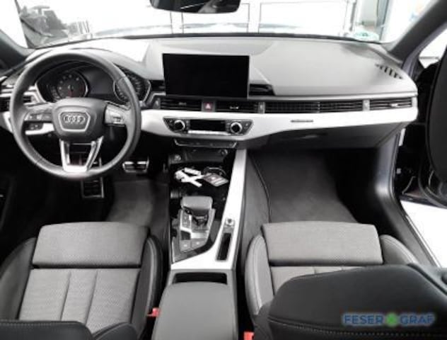 Audi A4 40 TFSI Avant Quattro S-Line S-Tronic