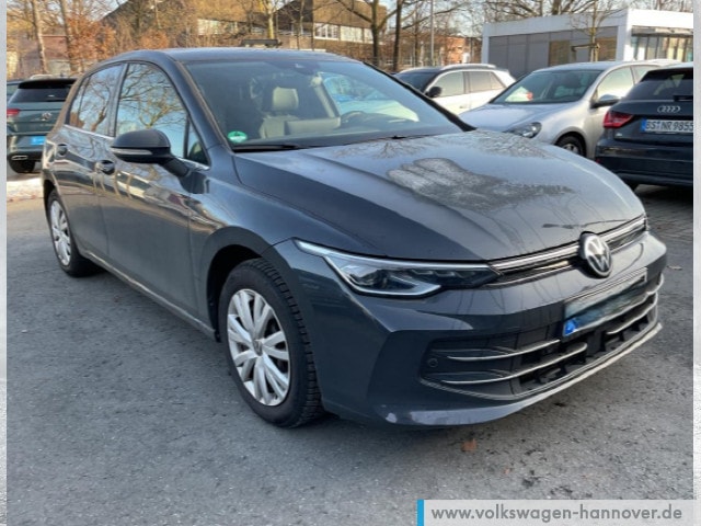 Volkswagen Golf 1.5 TSI Golf VIII