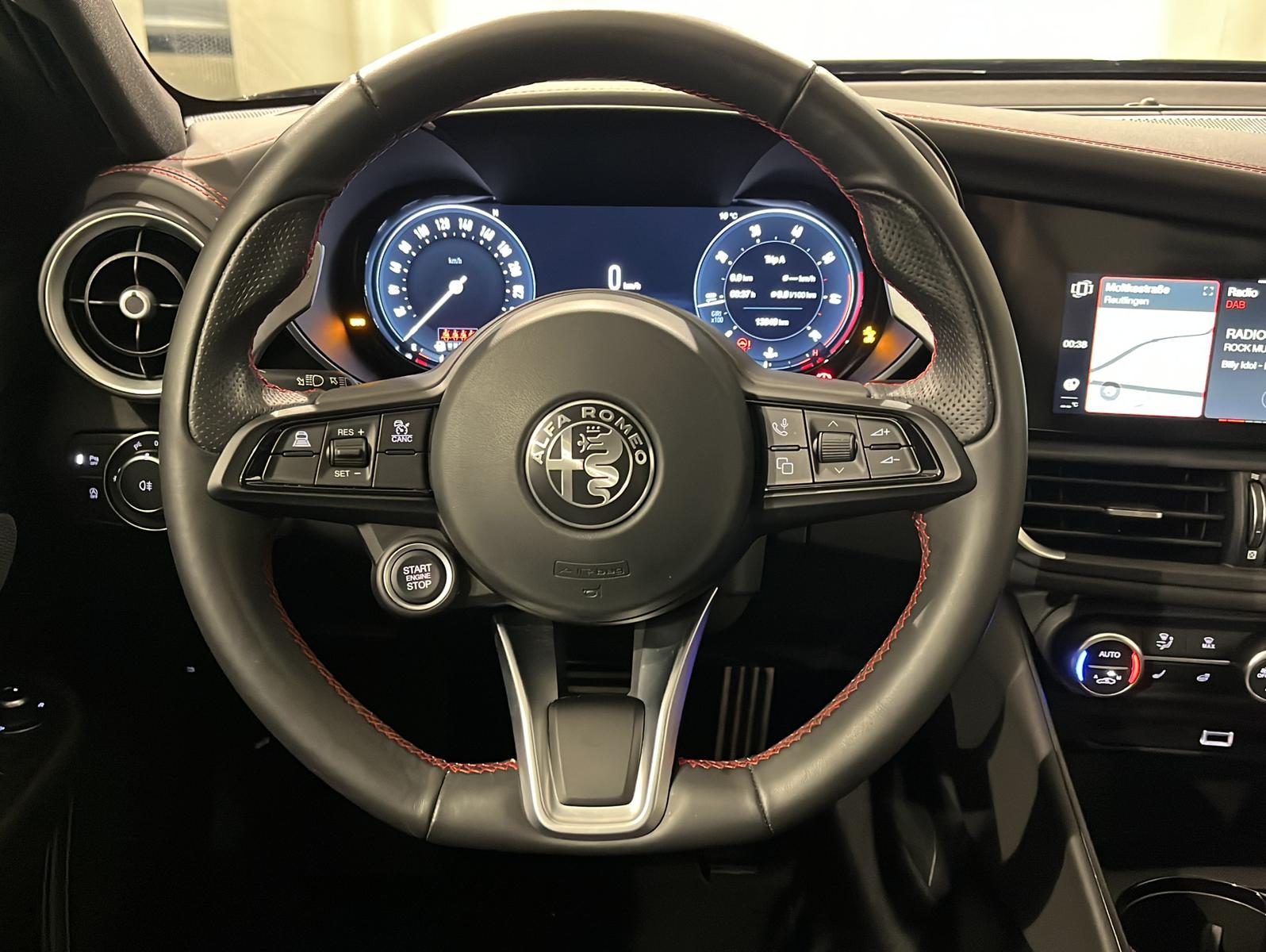 Alfa Romeo Giulia Q4