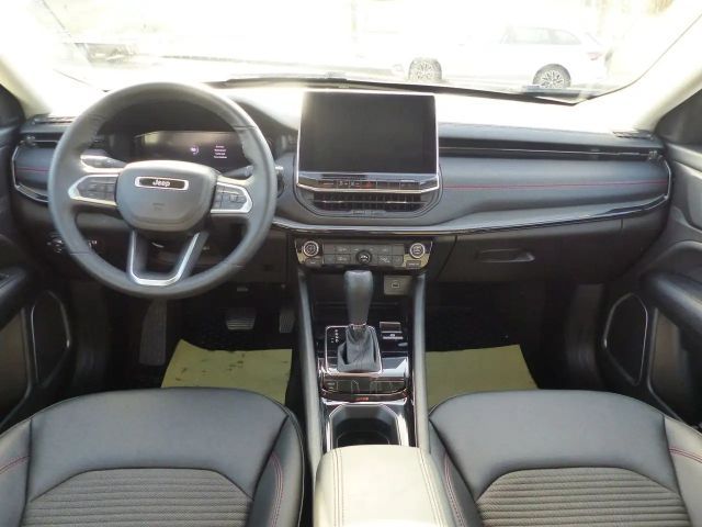 Jeep Compass Altitude