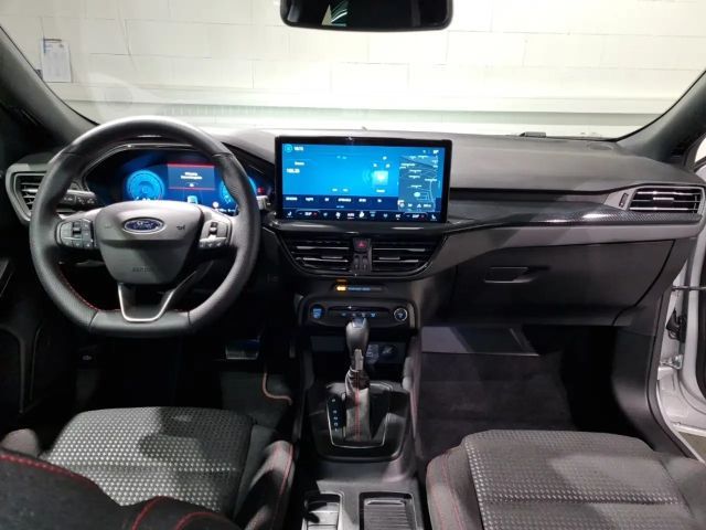 Ford Focus EcoBoost ST Line