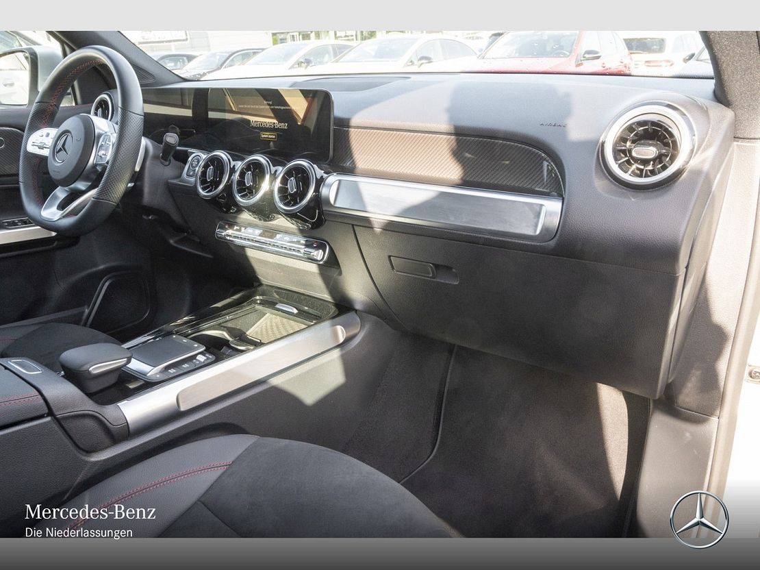 Mercedes-Benz GLB 180 GLB 180