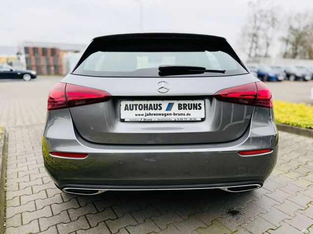 Mercedes-Benz A 180 Progressive