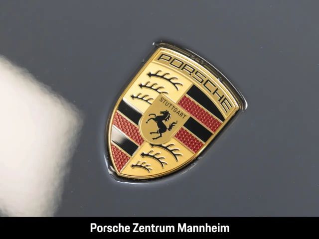 Porsche 992 4 Cabrio Carrera GTS