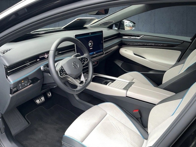 Volkswagen ID.7 IQ.Drive Pro
