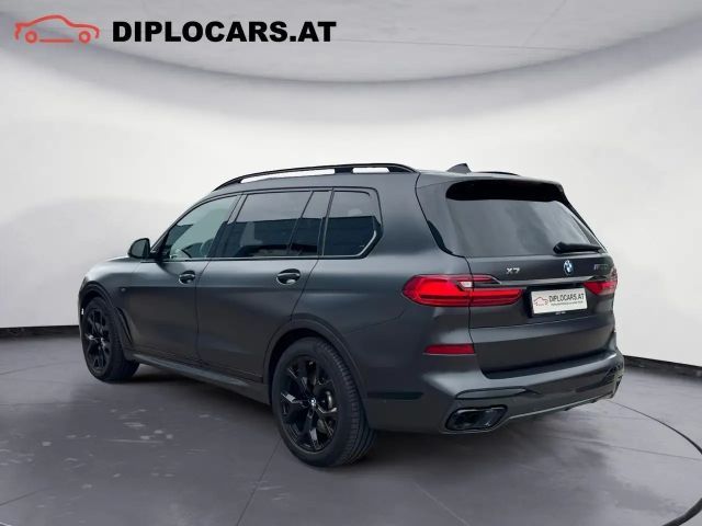 BMW X7 M50 i