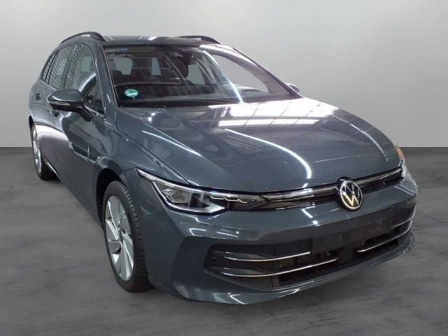 Volkswagen Golf 1.5 eTSI DSG Style Variant