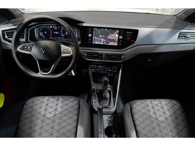 Volkswagen Polo 1.0 TSI DSG R-Line